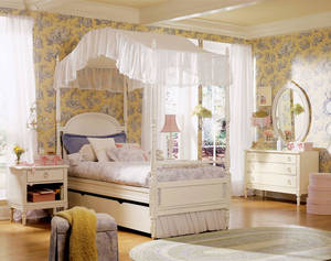 Спальня в стиле шебби шик: дворцовое время на современных подмостках