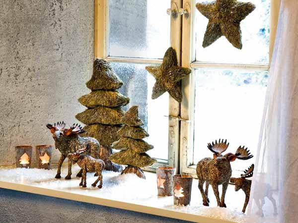 Новогодний подоконник: статуэтки животных и деревьев