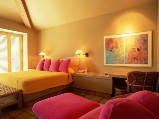 Комната в тёплых тонах Комната в тёплых тонах