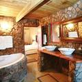 Ванная комната в американском стиле: простота, функциональность и экономия водопотребления