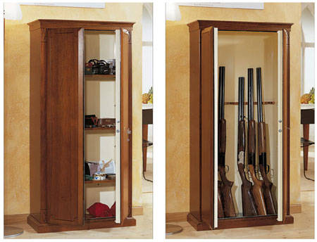 Интерьер с сейфом